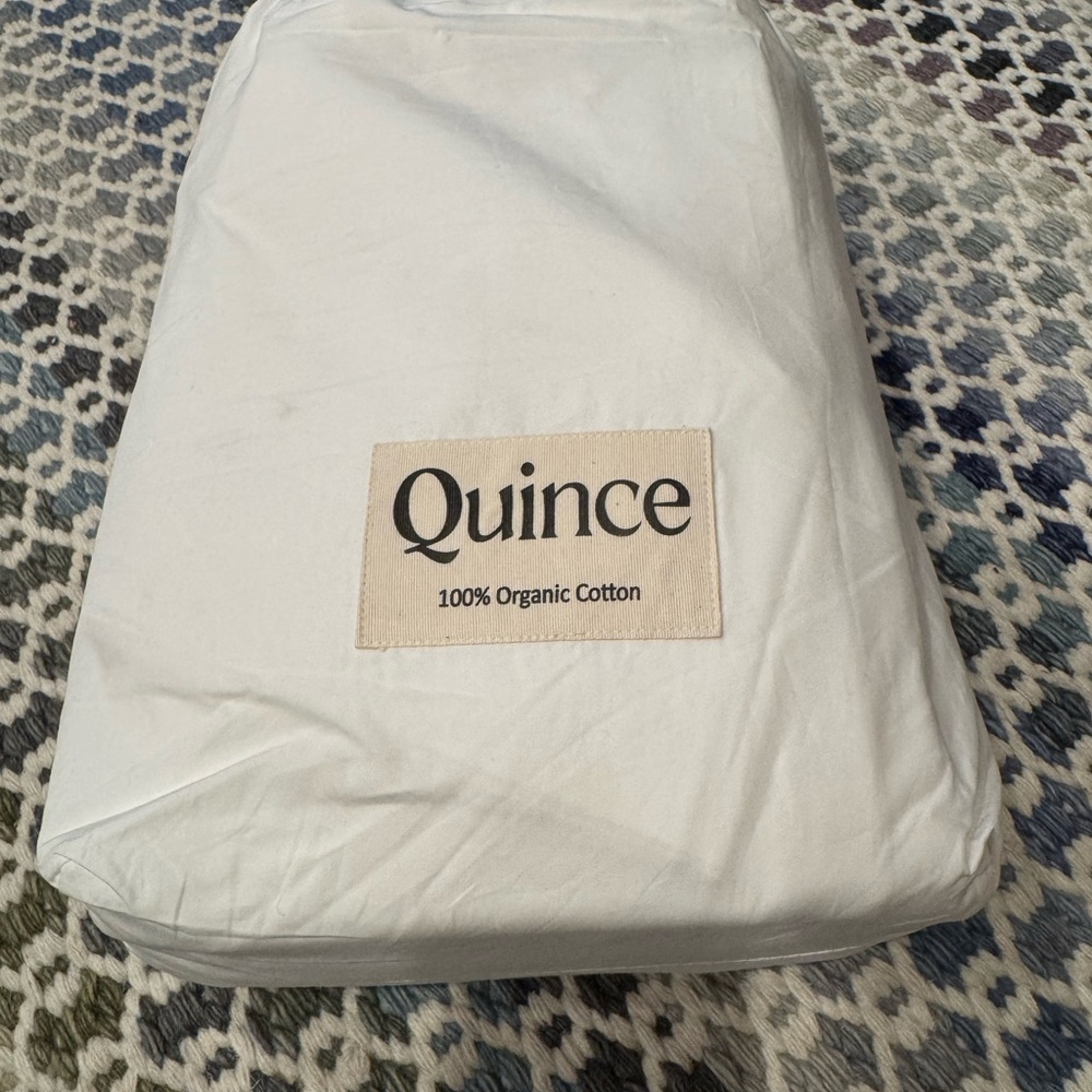Quince 100% Organic Cotton Sheet Set – White – California King – New